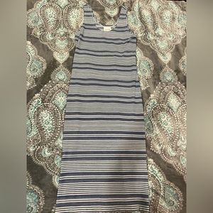 Lyssé blue and white midi dress. Size medium.